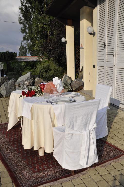 Premiata Osteria Dei Fiori Bed and Breakfast Cortiglione Buitenkant foto